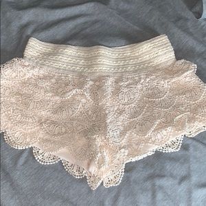 **2/$20** NWOT Lace shorts